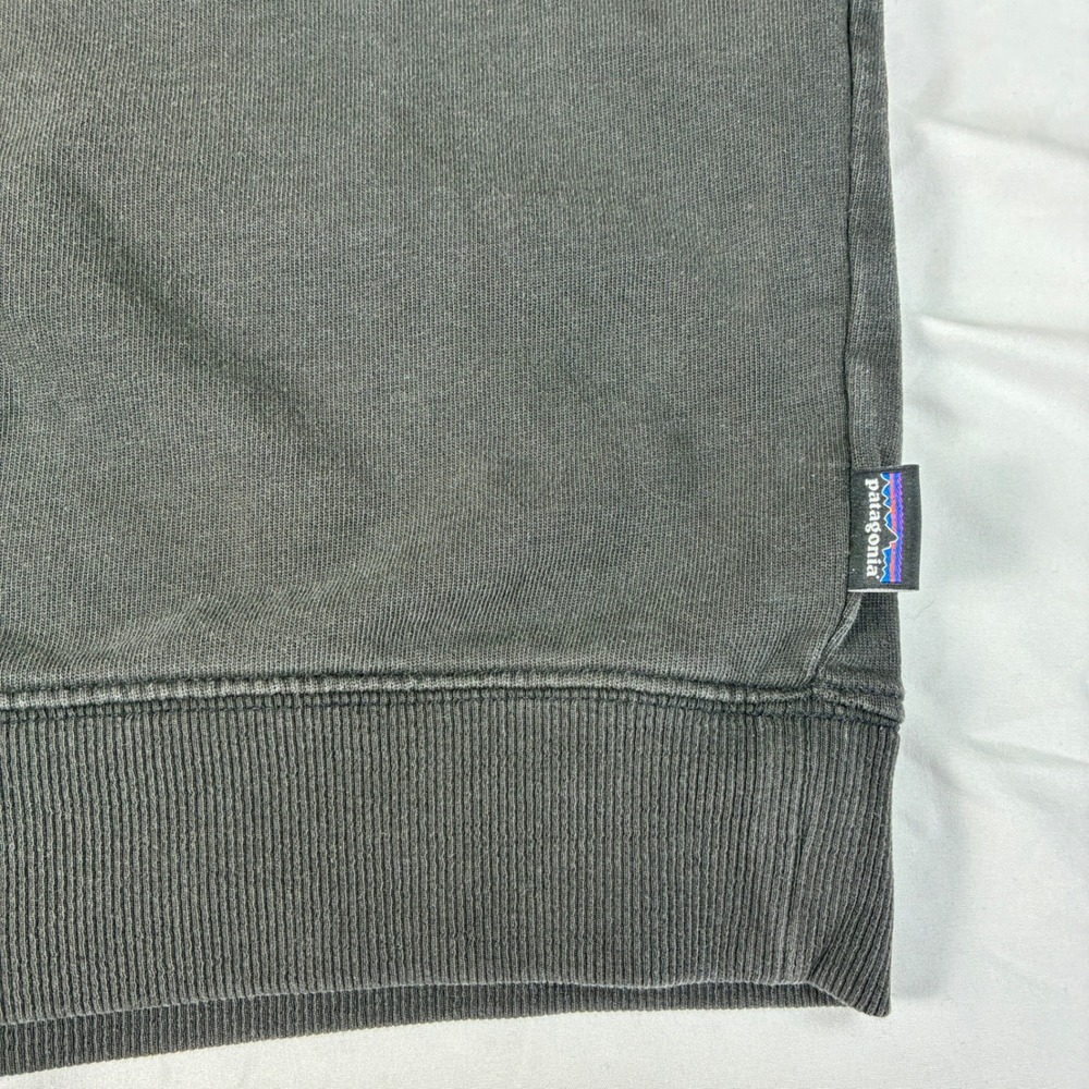 Patagonia '73 Skyline Organic Crew Sweatshirt Mens Large Black Crewneck Graphic - Picture 9 of 14